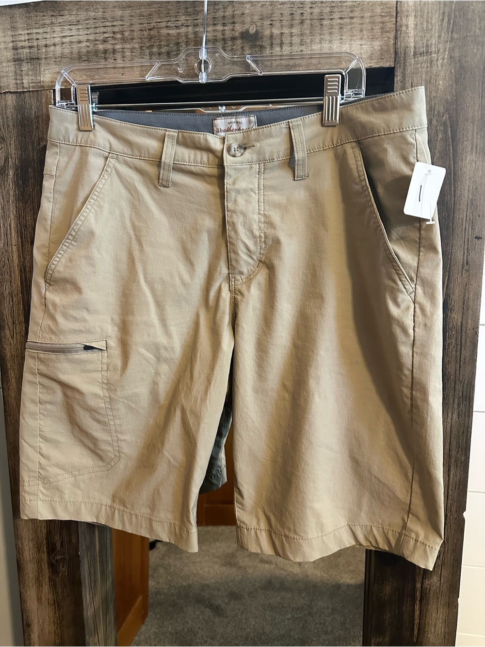 Weatherproof Vintage Men’s Khaki Cargo Hiking Shorts Size 32 Outdoor Travel